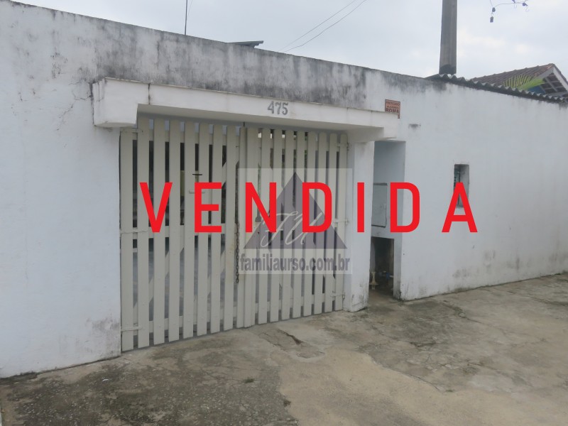 CASA TERRENO INTEIRO SAVOY - ÓTIMO INVESTIMENTO