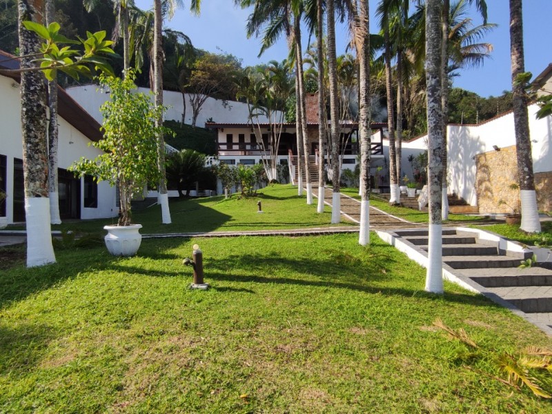 Mansão na praia do sonho, Itanhaém, com piscina aquecida e semi Olímpica, sauna e muito mais